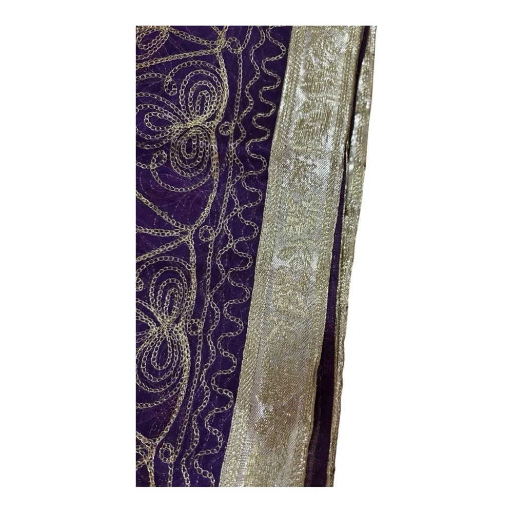 Square Hand Woven Table Cover with Beautiful Patterns and Tassels Purple/Gold